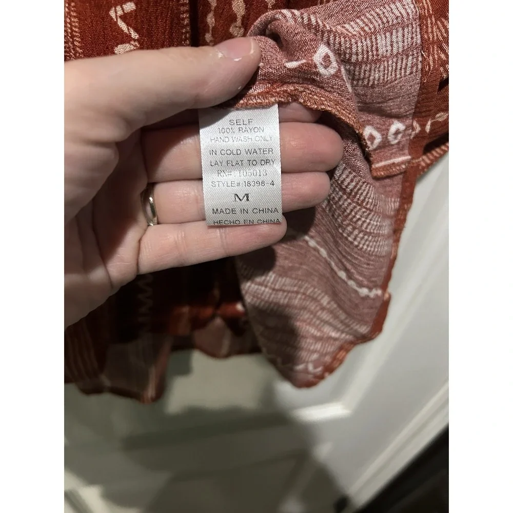 Savanna Jane Brown Cream Floral Embroidery Top Sz M NWT Western Boho Festival - Picture 5 of 7